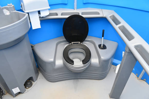 Best Affordable porta potty rental  in Edgerton, KS